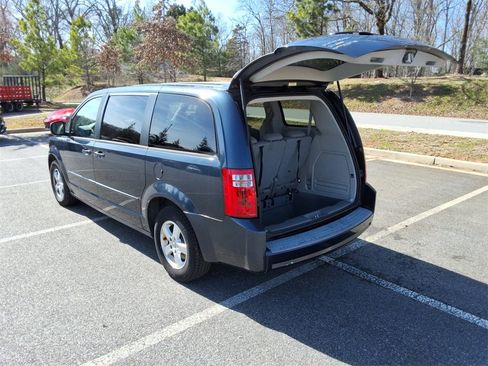 Used 2009 Dodge Grand Caravan SE image 13