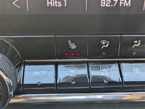 Used 2023 Chevrolet Colorado Z71 w/ Z71 Convenience Package 2 image 24