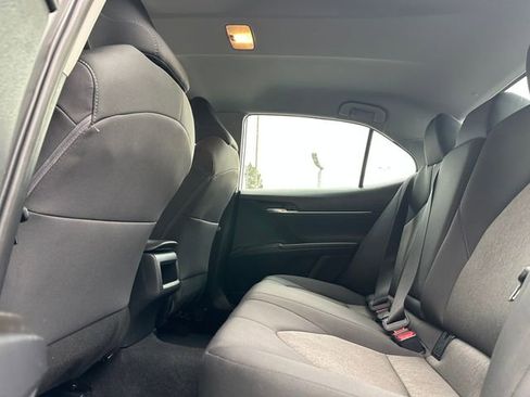 Used 2024 Toyota Camry LE image 12