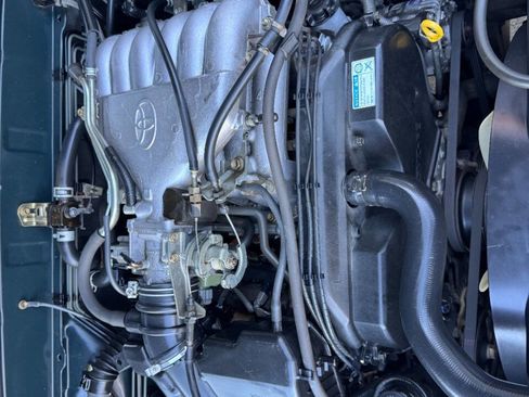 Used 2000 Toyota 4Runner SR5 image 18