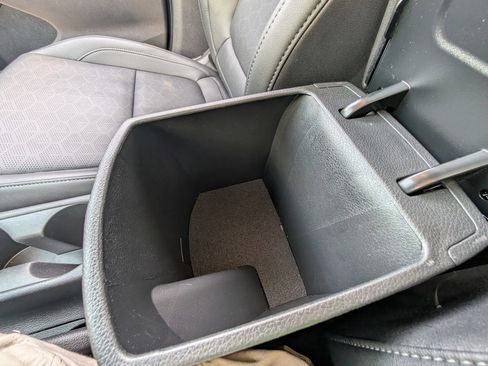 Used 2024 Kia Seltos EX image 31