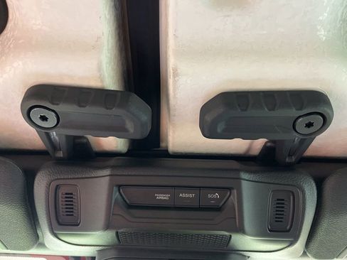 New 2026 Jeep Gladiator Mojave image 22