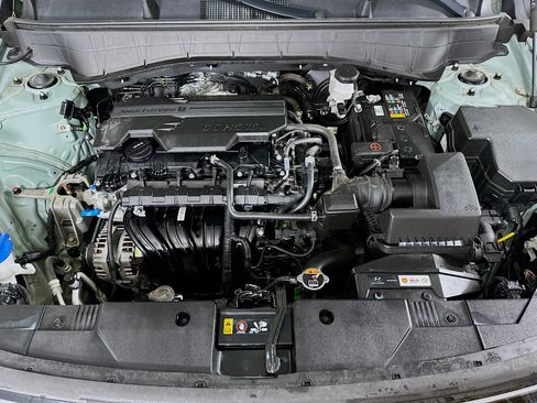 Certified 2025 Hyundai Kona SEL AWD/4WD image 27