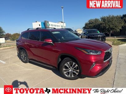 Used 2021 Toyota Highlander XLE