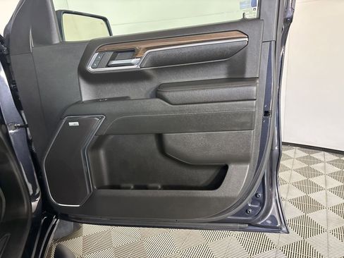 Used 2023 Chevrolet Silverado 1500 RST w/ Convenience Package II image 24