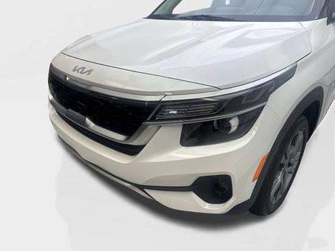 Used 2023 Kia Seltos S FWD image 16