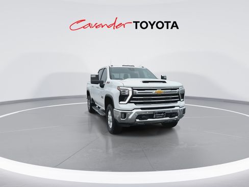 Used 2024 Chevrolet Silverado 2500 LTZ w/ LTZ Premium Texas Edition AWD/4WD image 2