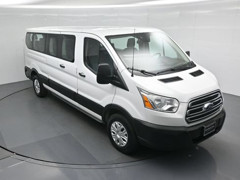 Certified 2019 Ford Transit 350 XLT RWD image 39