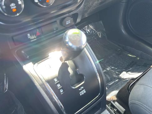 Used 2016 Jeep Compass Sport w/ Power Value Group FWD image 17