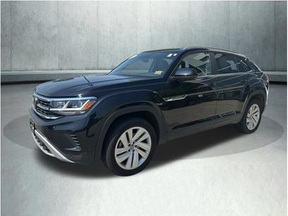 Used 2023 Volkswagen Atlas Cross Sport SE w/ Panoramic Sunroof Package