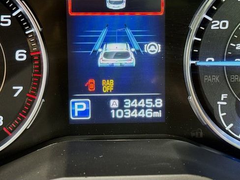 Used 2022 Subaru Ascent Limited w/ Technology Package image 12