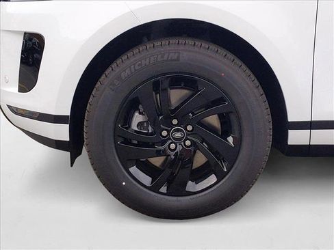 New 2026 Land Rover Range Rover Evoque S image 10