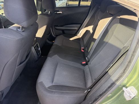 Used 2022 Dodge Charger SXT image 10
