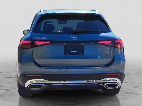 New 2026 Mercedes-Benz GLC 300 image 6