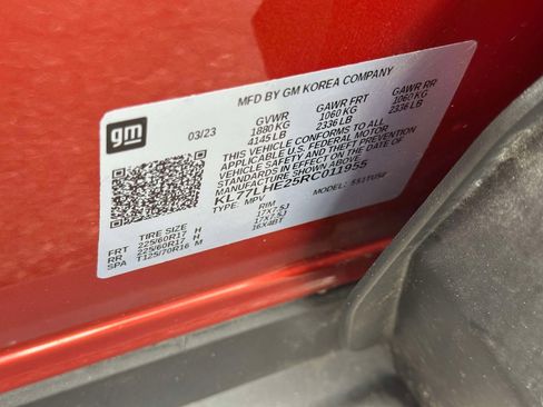Used 2024 Chevrolet Trax LT w/ Driver Confidence Package FWD image 17