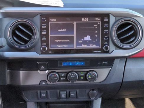 Used 2021 Toyota Tacoma SR5 RWD image 18