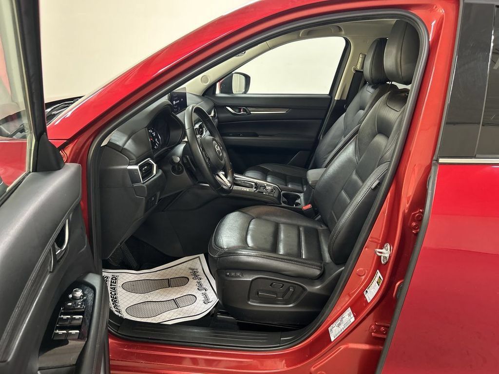 Used 2023 MAZDA CX-5 AWD 2.5 S w/ Premium Package image 9