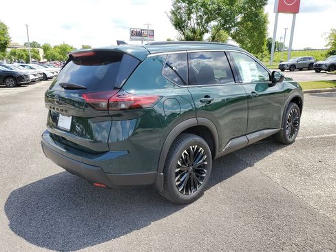 New 2026 Nissan Rogue Dark Armor FWD image 4
