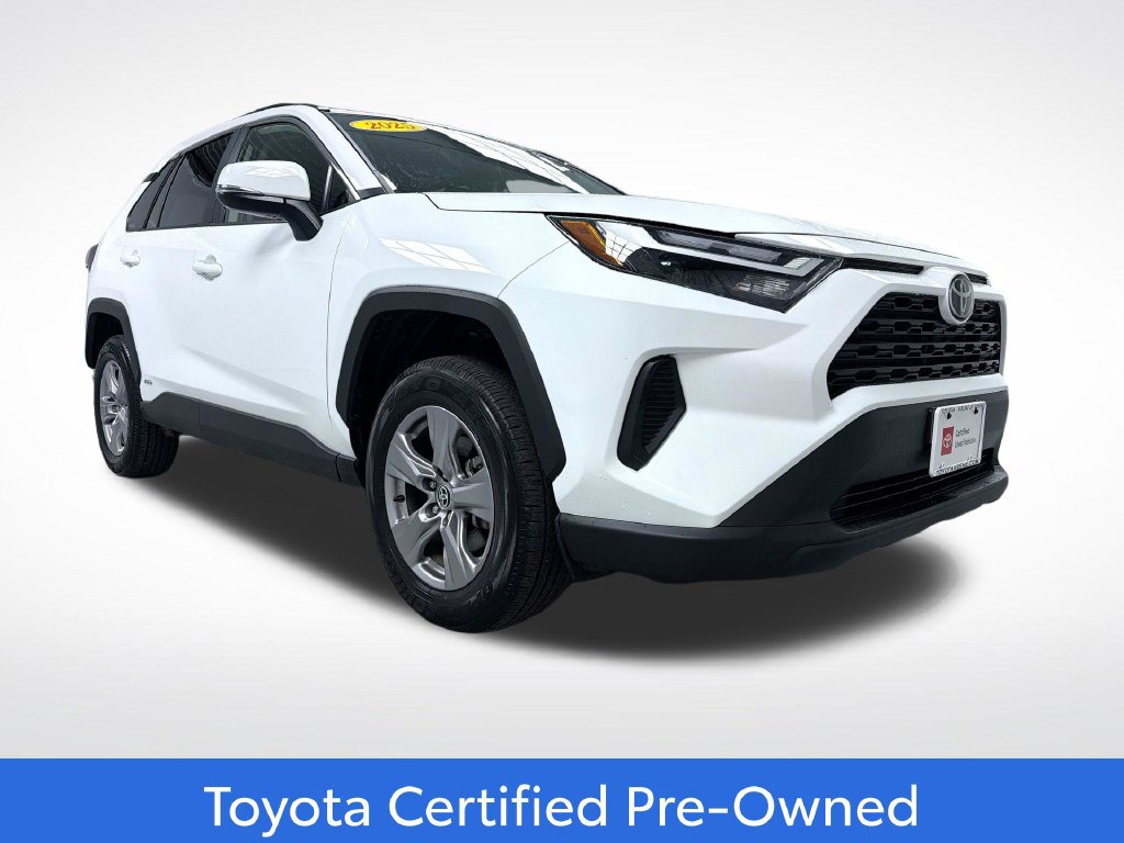 Certified 2025 Toyota RAV4 XLE w/ Convenience Package AWD/4WD image 1