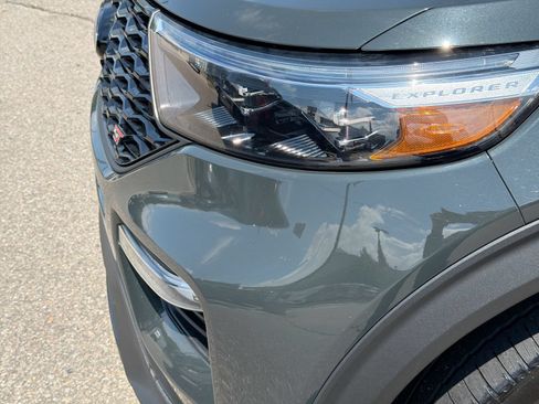 Used 2021 Ford Explorer ST w/ Equipment Group 401A AWD/4WD image 15