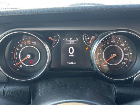 Used 2019 Jeep Wrangler Unlimited Sport S image 16