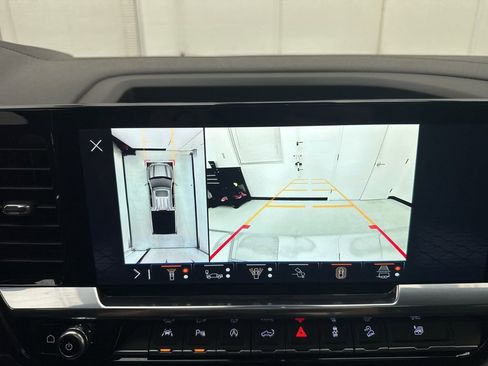 New 2026 GMC Sierra 1500 SLT w/ SLT Premium Plus Package image 37