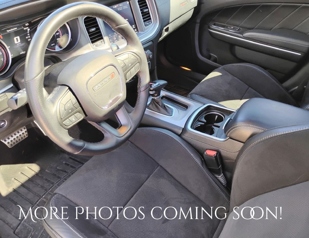 Used 2022 Dodge Charger Scat Pack w/ Plus Group RWD image 4