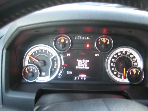 Used 2013 RAM 1500 Big Horn AWD/4WD image 26