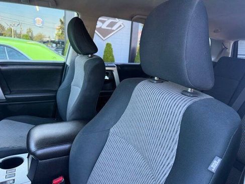 Used 2016 Toyota 4Runner SR5 RWD image 14
