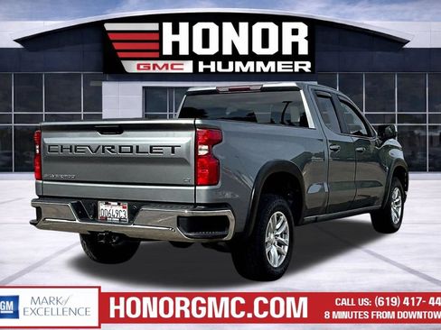 Used 2020 Chevrolet Silverado 1500 LT w/ LT Value Package RWD image 6