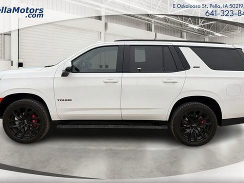 Used 2022 Chevrolet Tahoe Z71 w/ Z71 Off-Road Package image 6