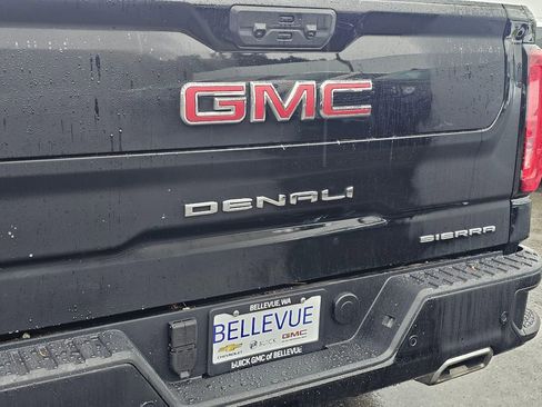 Used 2025 GMC Sierra 1500 Denali w/ Denali Reserve Package AWD/4WD image 15