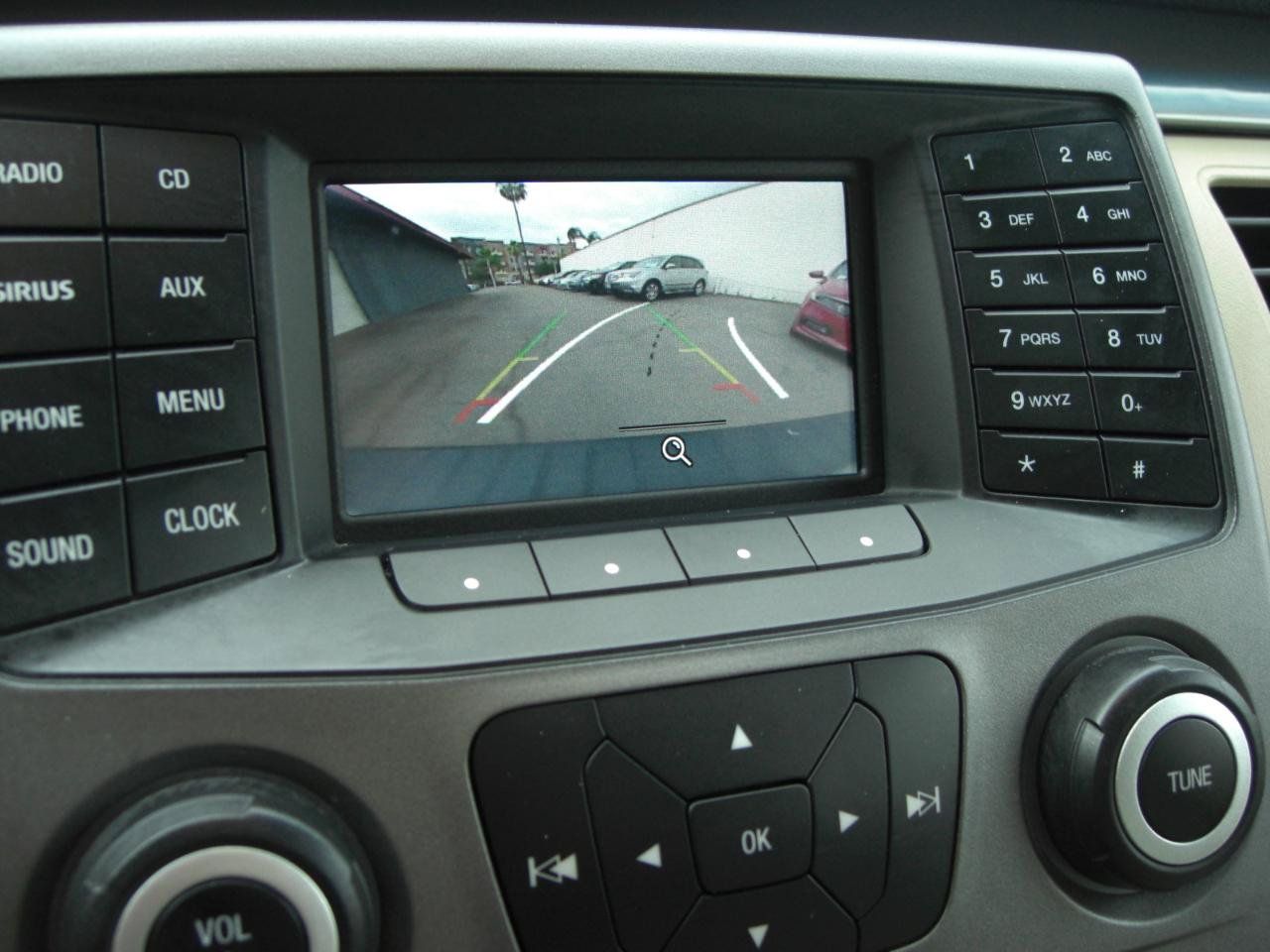 Used 2019 Ford Flex SE FWD image 12