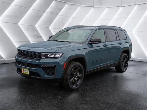 New 2026 Jeep Grand Cherokee L Limited image 19