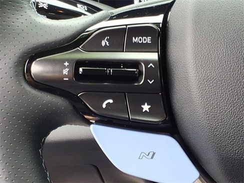 Used 2024 Hyundai Elantra N Base image 22