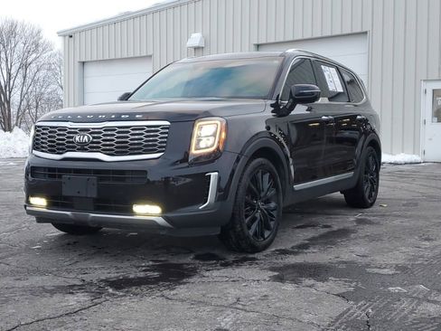 Used 2020 Kia Telluride SX w/ SX Prestige Package image 3