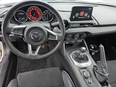 Used 2021 MAZDA MX-5 Miata RF Club w/ Brembo/BBS Recaro Package RWD image 10