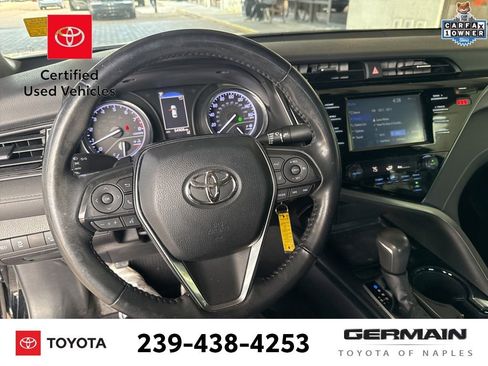 Used 2019 Toyota Camry SE image 14