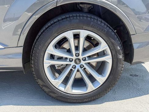 Used 2025 Audi Q7 3.0T Premium Plus AWD/4WD image 11