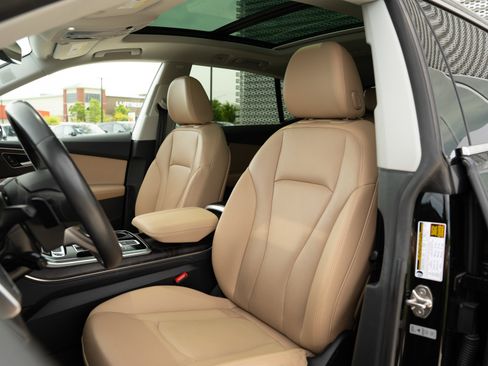 Certified 2023 Audi Q8 Premium Plus AWD/4WD image 23