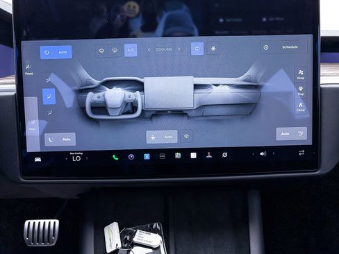 Used 2021 Tesla Model S Plaid AWD/4WD image 32