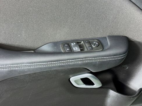 Used 2022 Dodge Challenger R/T w/ Driver Convenience Group image 22