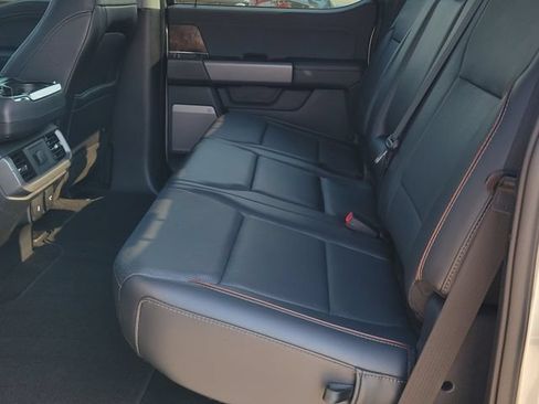 Used 2021 Ford F150 Lariat w/ Equipment Group 501A Mid AWD/4WD image 8
