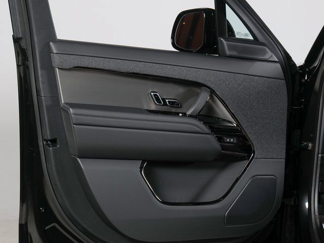 New 2026 Land Rover Range Rover Sport Dynamic SE AWD/4WD image 26