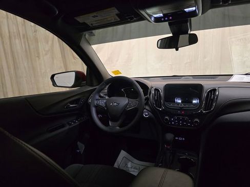 Used 2024 Chevrolet Equinox RS AWD/4WD image 34