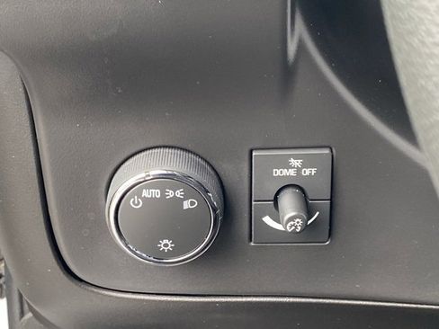 New 2025 Chevrolet Express 3500 Cutaway w/ Power Convenience Package image 49