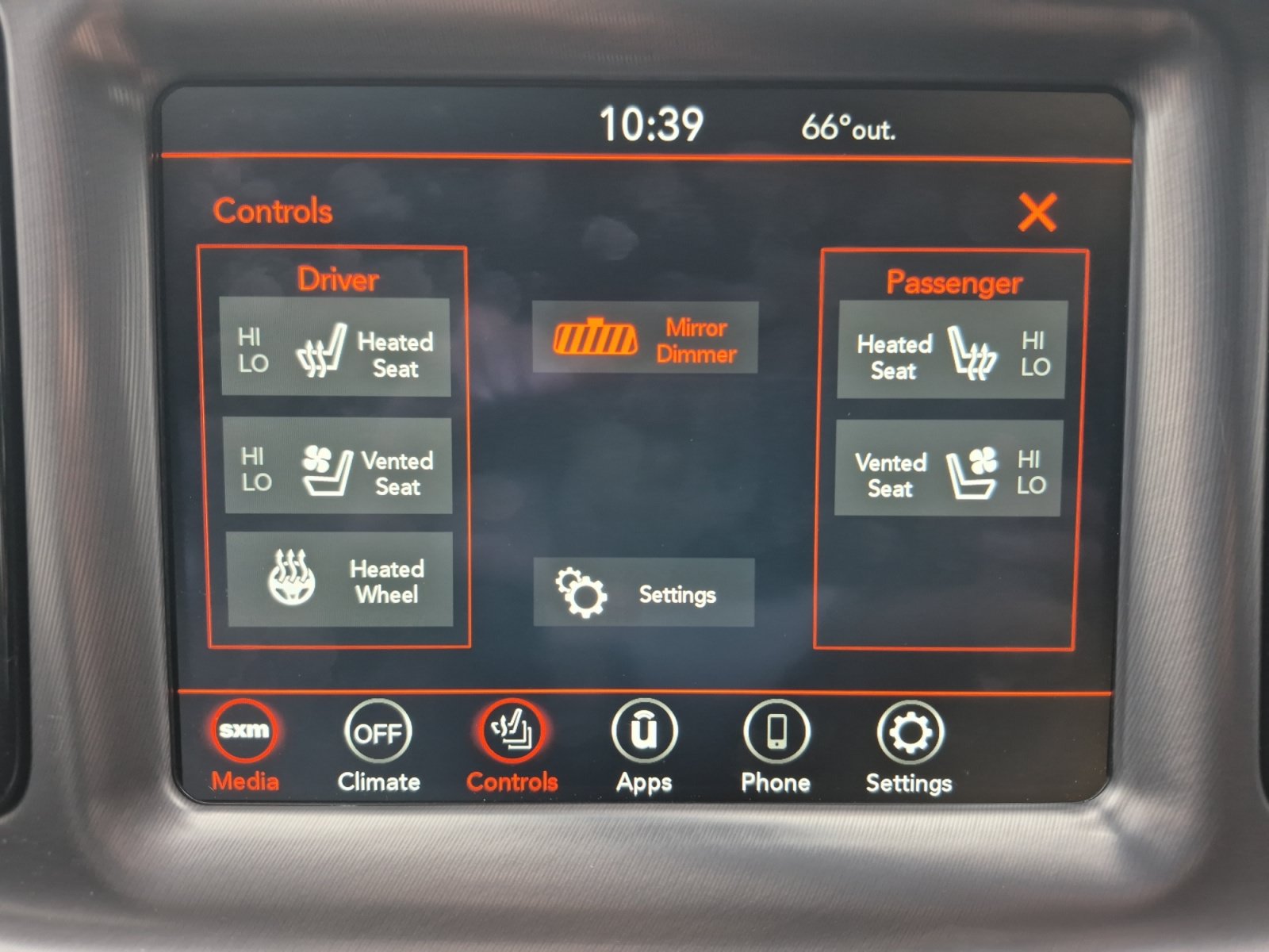 Used 2020 Dodge Challenger R/T w/ Plus Package RWD image 32