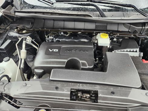 Used 2024 Nissan Pathfinder SL image 21