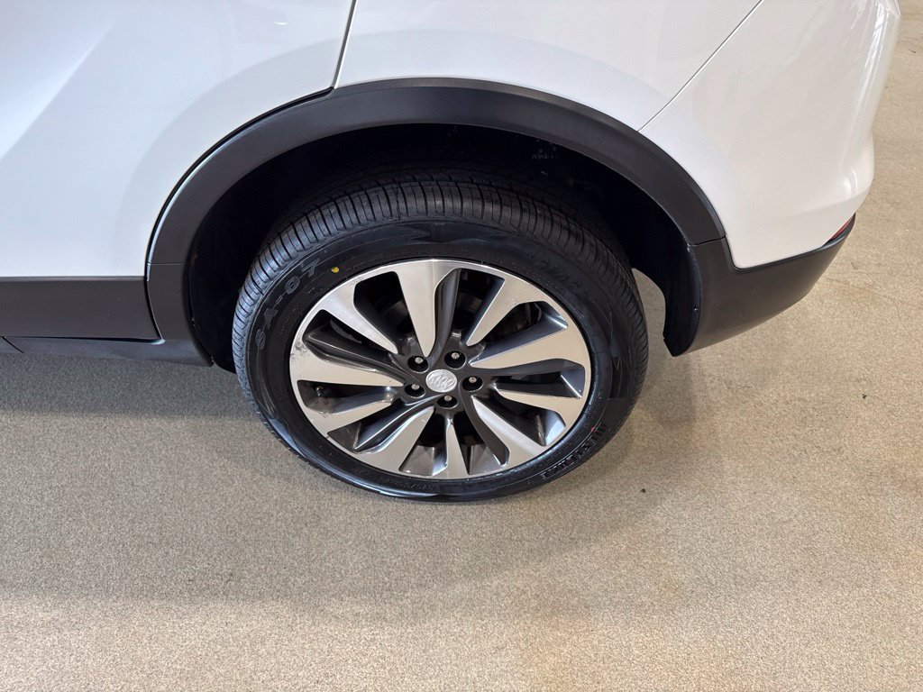 Used 2018 Buick Encore Preferred AWD/4WD image 10