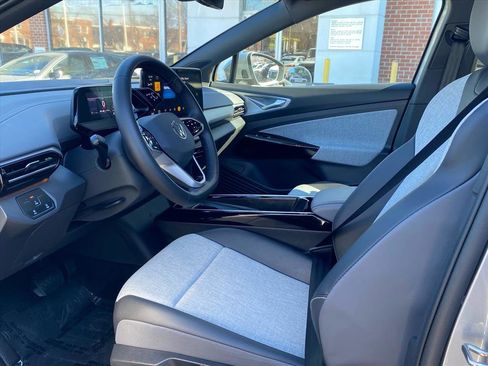 Used 2023 Volkswagen ID.4 Pro image 12